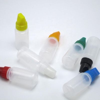 Botellas de 12 ml de LDPE con etiqueta personalizada para productos farmacéuticos en GMP Company