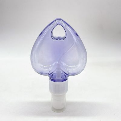 Botella de pulverización de plástico en forma de corazón / hoja PET con collar de llavero colgante Material PET