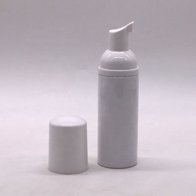 Embalaje de plástico Botella de viaje mini Botella de espuma de mousse PET de 50 ml con logotipo personalizado