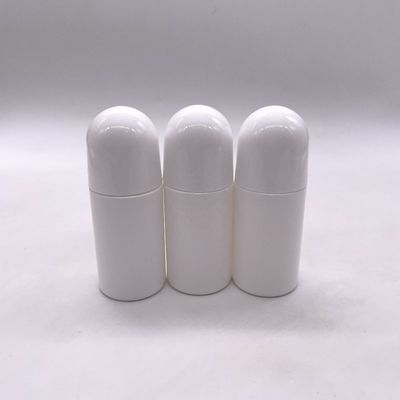 Material base de PE Botella de rodamiento de bolas líquida de 50 ml HDPE para envases médicos