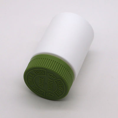 Botella de recarga de 135 ml de HDPE con boca ancha y tapa de tornillo de plástico hecha de HDPE